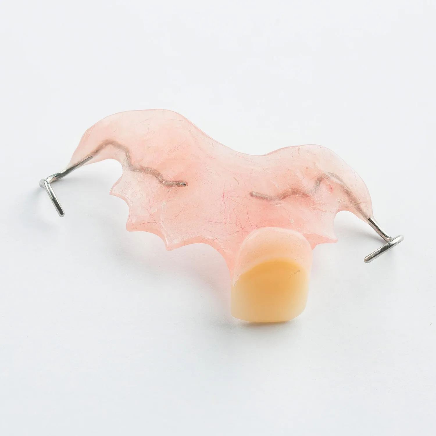 What's the Difference Between a Flipper and a Partial Denture?