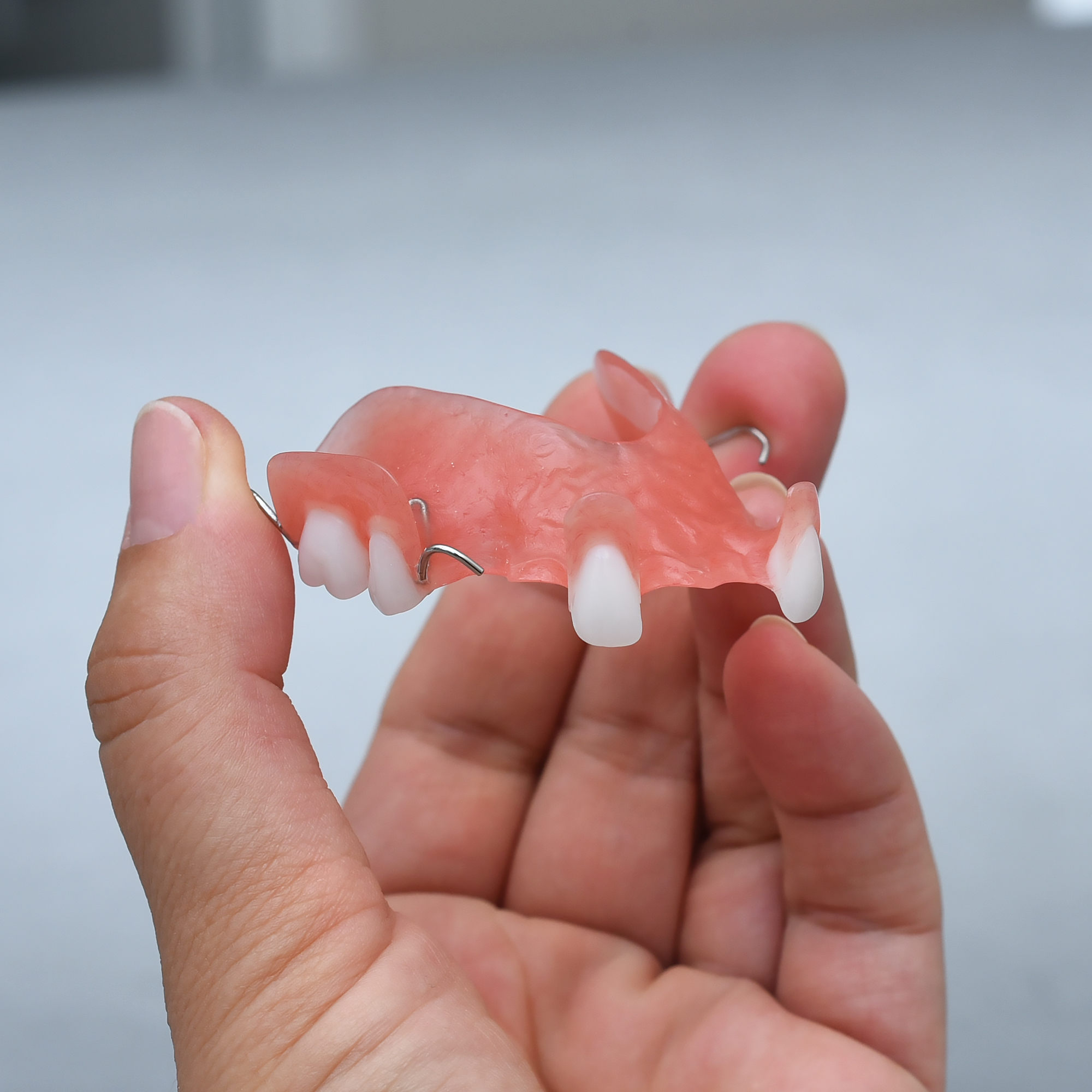 Acrylic Partial Denture Flipper
